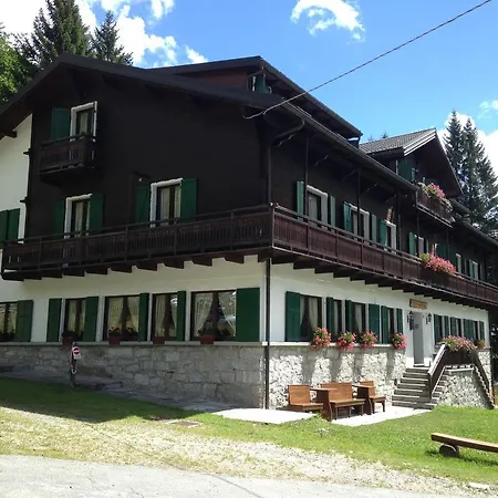 Couette-café Casa Alpina Don Guanella Macugnaga